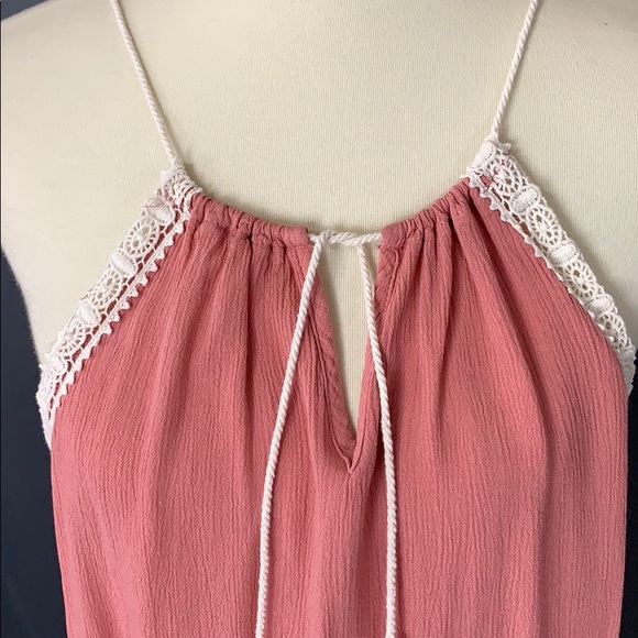 Crochet trim tank - Picture 3 of 6